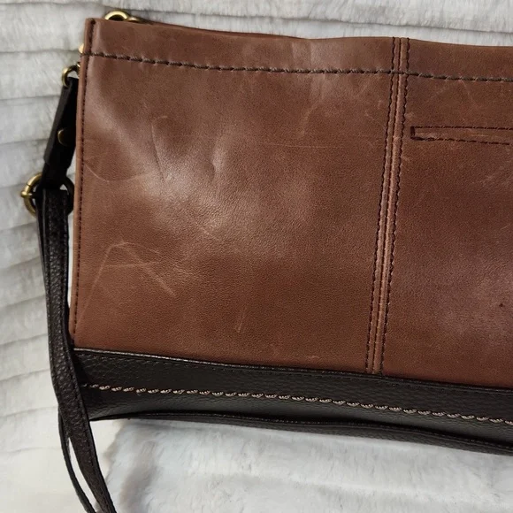 EUC The Sak Iris Demi Leather Crossbody Clutch Bag - Picture 4 of 7